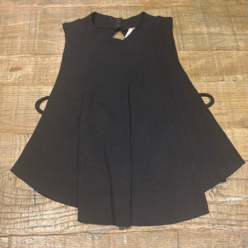 NWT Free People black backless crop top